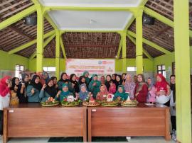Lomba tumpeng pkk